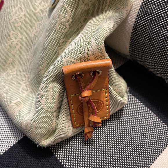 Dooney&Bourke canvas satchel - Picture 2 of 6